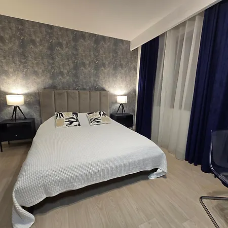 Apartment Happy Estate - Ul Krawiecka 1 *