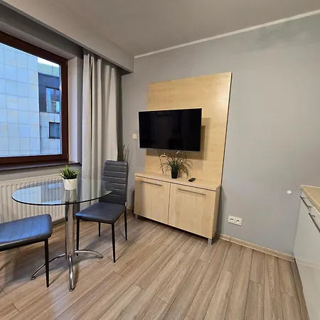 Happy Estate - Ul Krawiecka 1 * Breslau