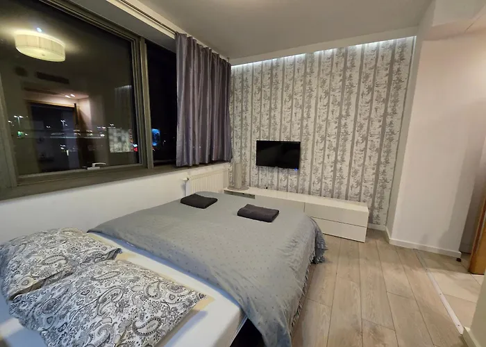 Happy Estate - Ul Krawiecka 1 * Breslau