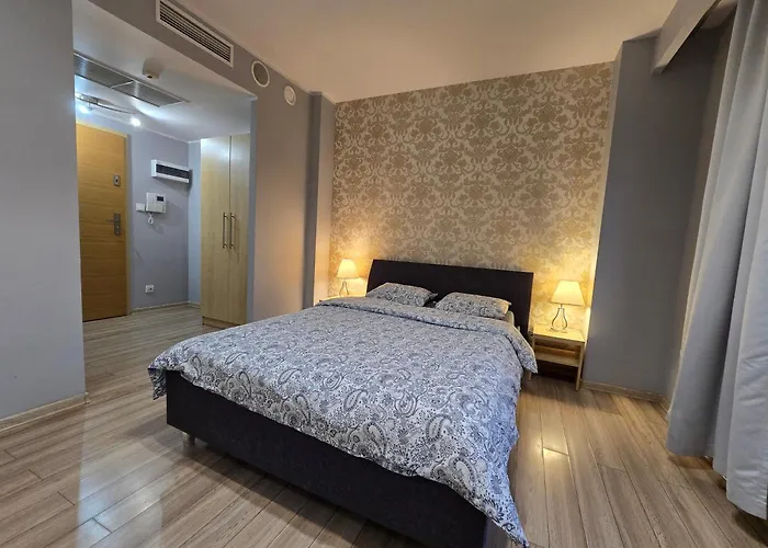 Apartment Happy Estate - Ul Krawiecka 1 *