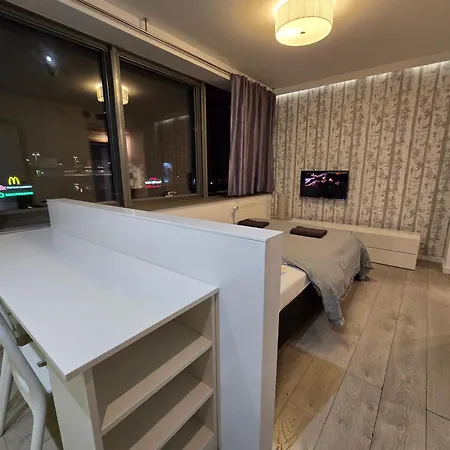 Happy Estate - Ul Krawiecka 1 * Wrocław