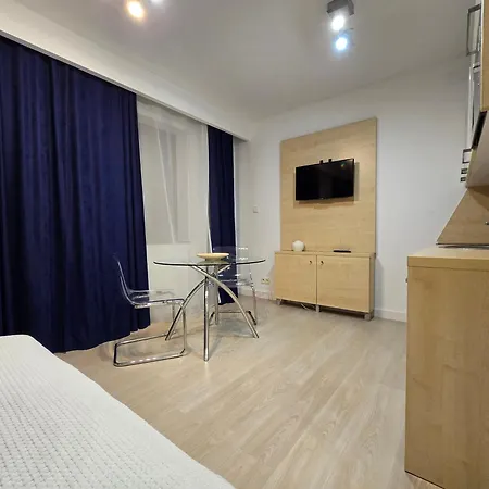 Happy Estate - Ul Krawiecka 1 Wrocław